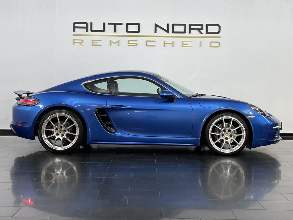 Porsche Cayman 2017