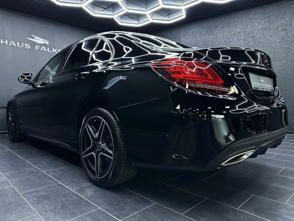Mercedes-Benz C 300 2021