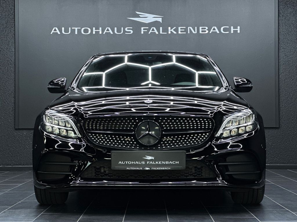 Mercedes-Benz C 300 2021