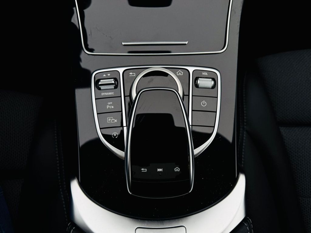 Mercedes-Benz C 220 2021