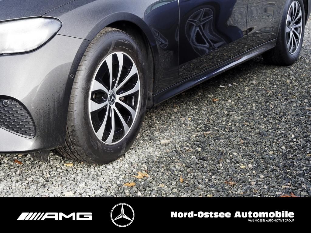 Mercedes-Benz E 220 2024