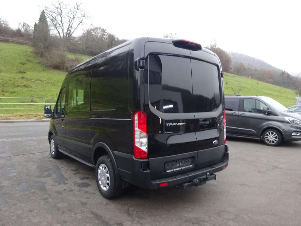Ford Transit 2024