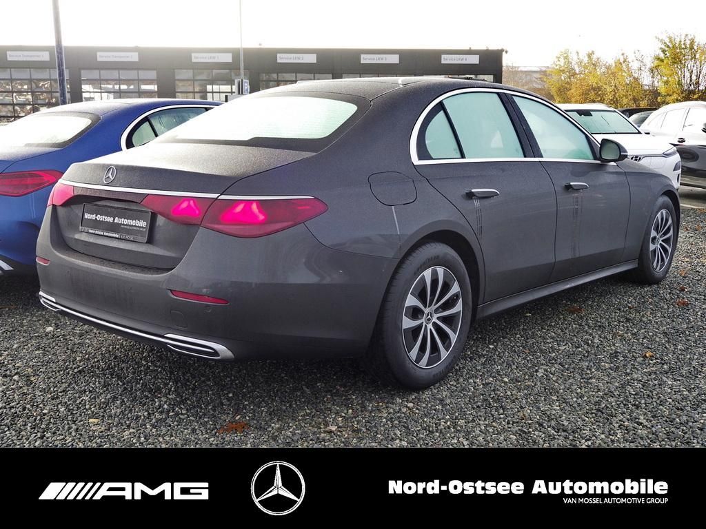 Mercedes-Benz E 220 2024
