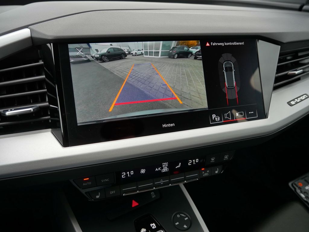 Audi Q4 e-tron 2023
