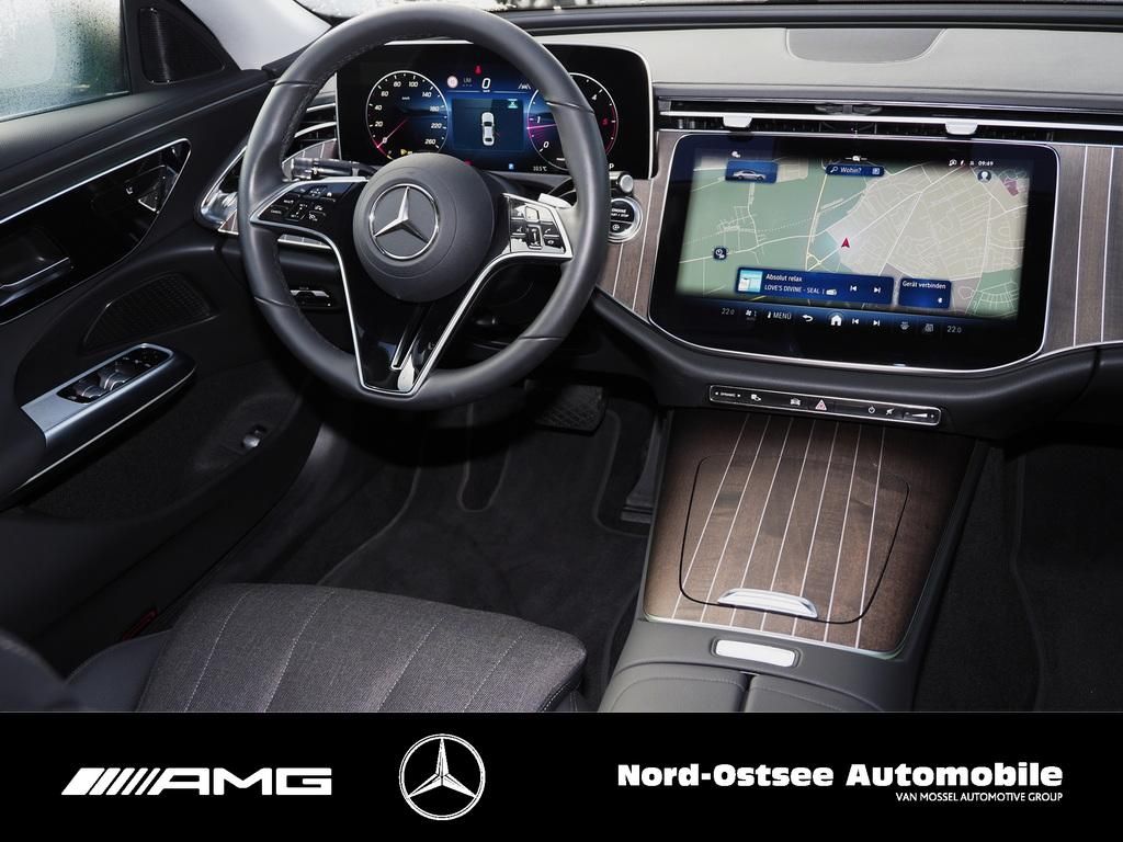 Mercedes-Benz E 220 2024