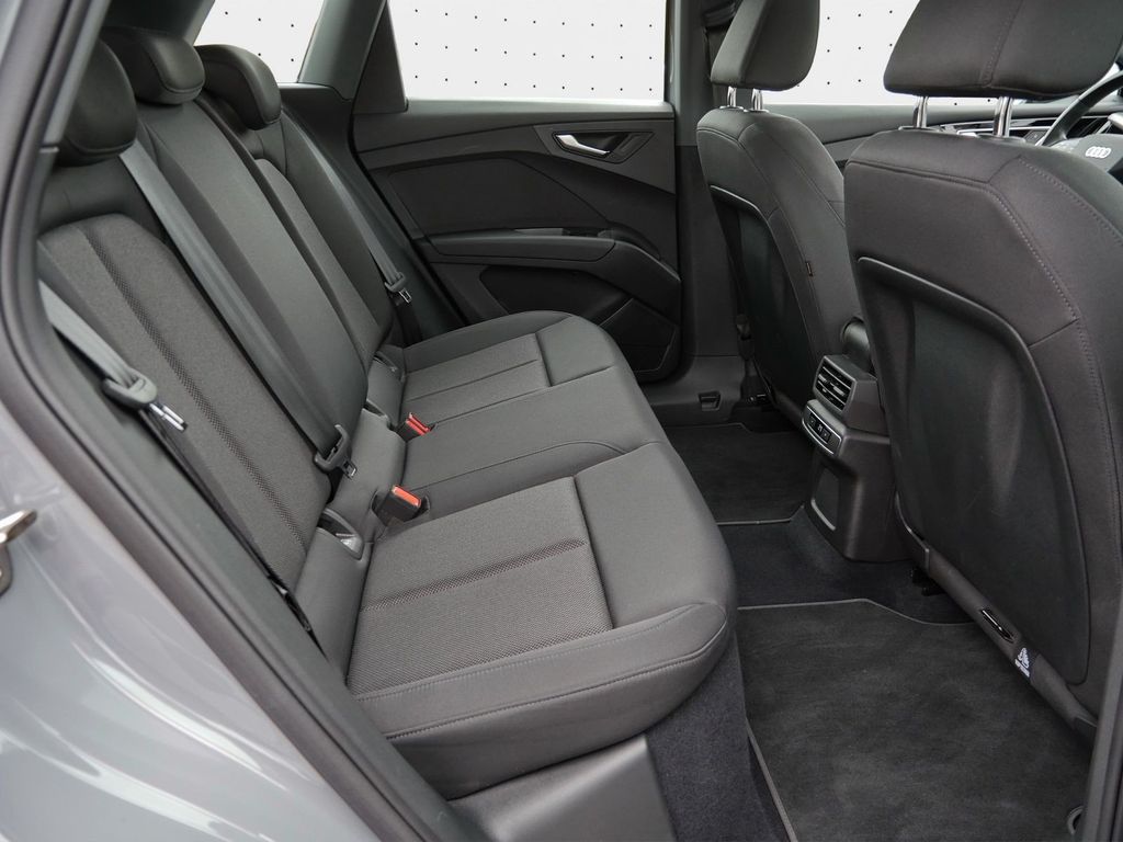 Audi Q4 e-tron 2023