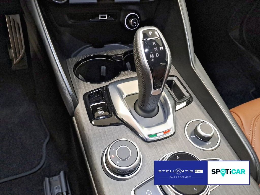 Alfa Romeo Giulia 2024