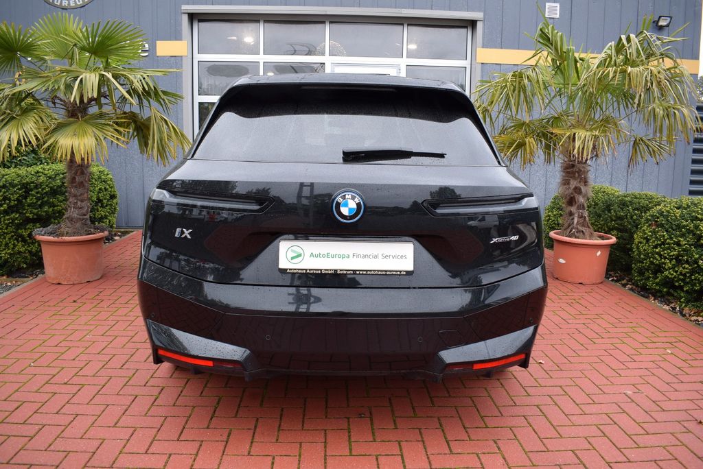 BMW iX 2022