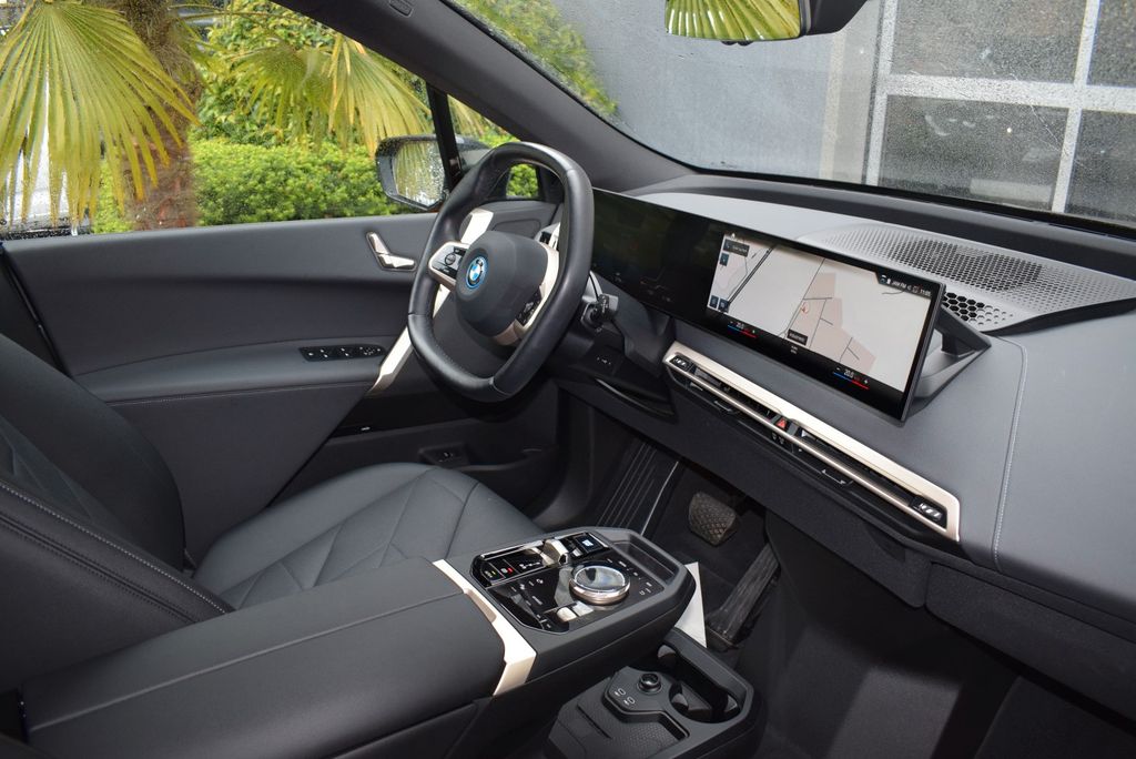 BMW iX 2022