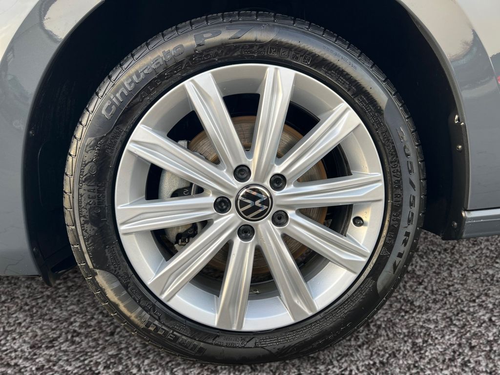 Volkswagen Touran 2025