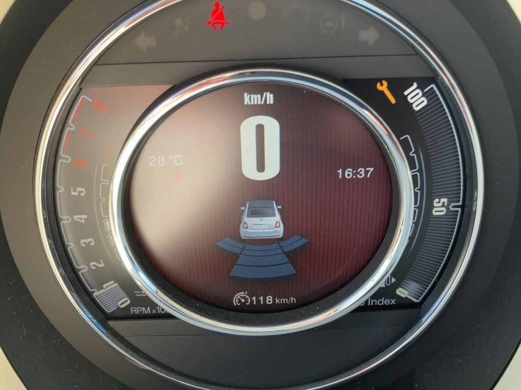 Fiat 500C 2023