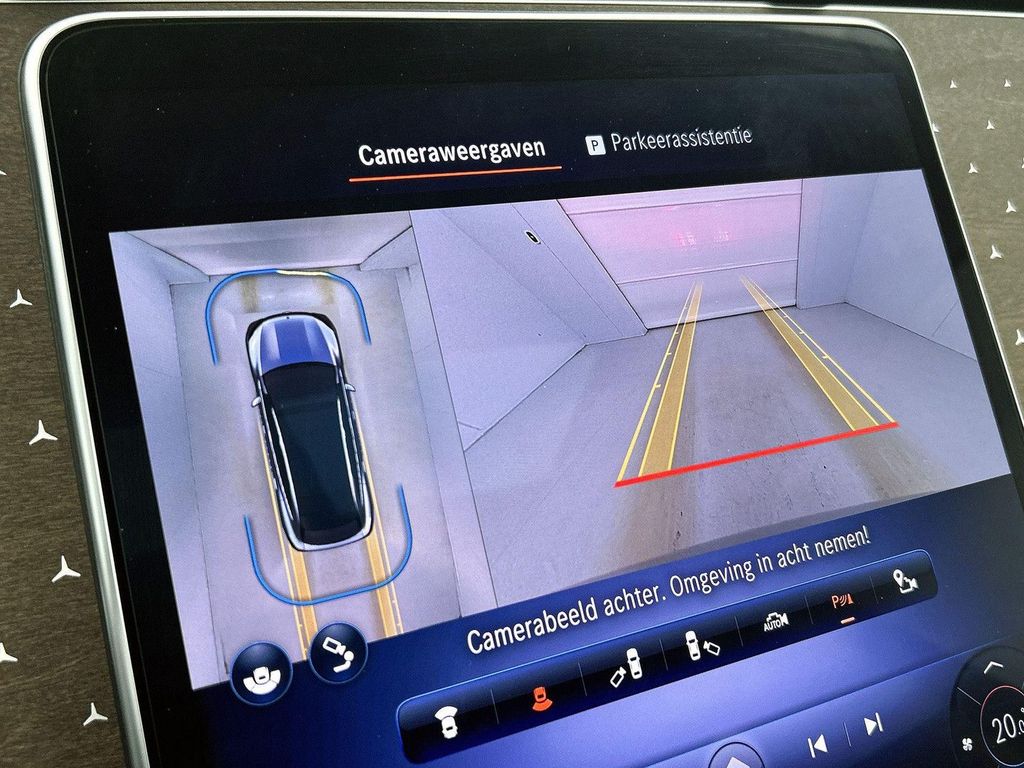 Mercedes-Benz EQS SUV 2023