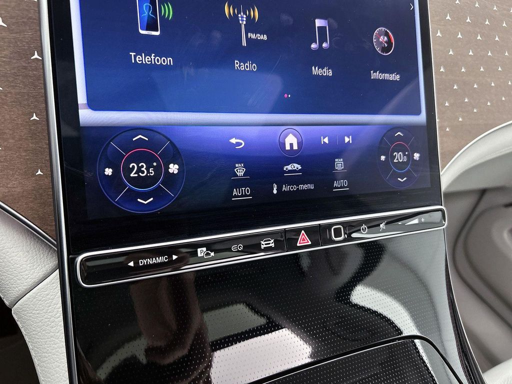 Mercedes-Benz EQS SUV 2023