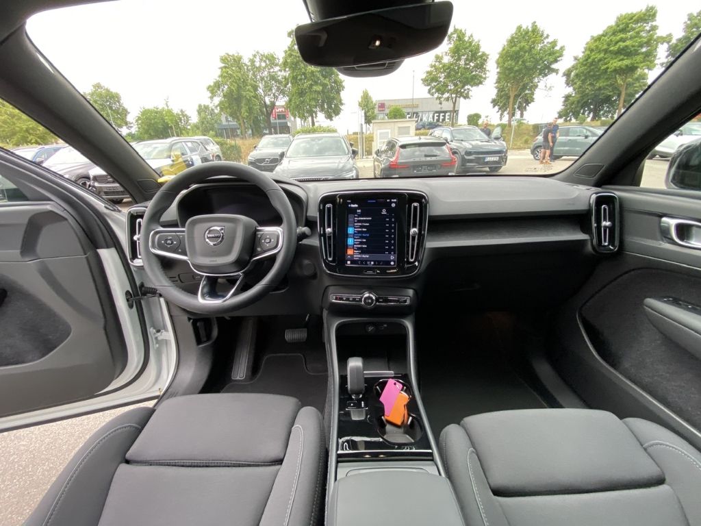 Volvo C40 2023