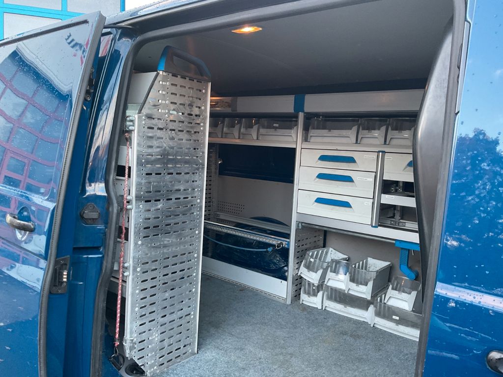 Volkswagen T6 Transporter 2015