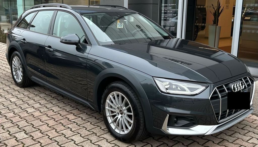 Audi A4 Allroad 2024