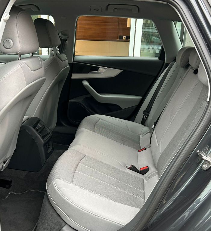 Audi A4 Allroad 2024