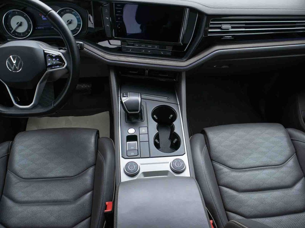 Volkswagen Touareg 2021