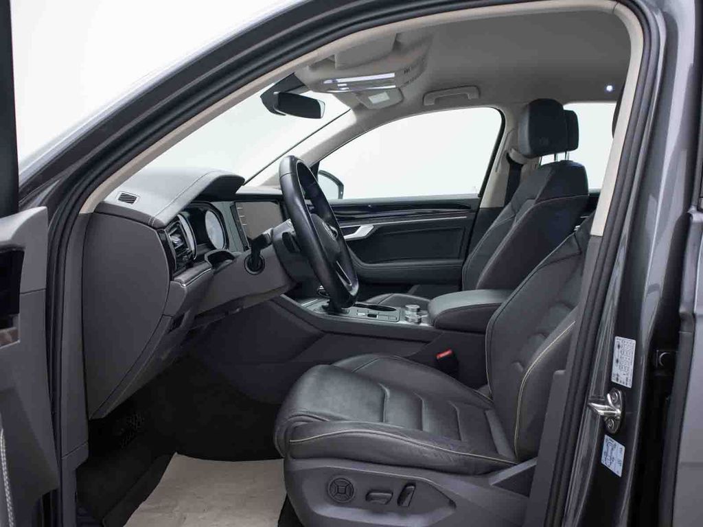 Volkswagen Touareg 2021