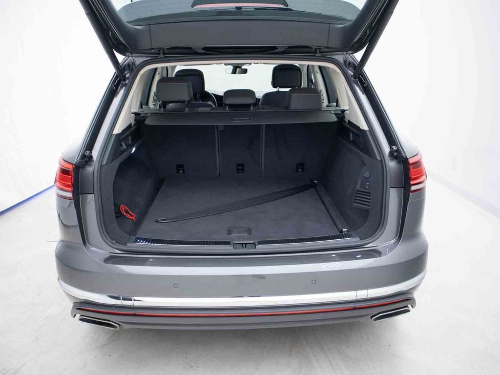 Volkswagen Touareg 2021