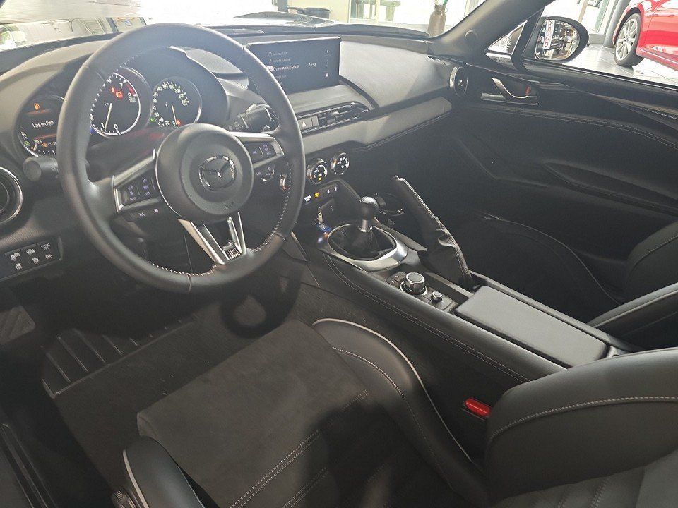Mazda MX-5 2025
