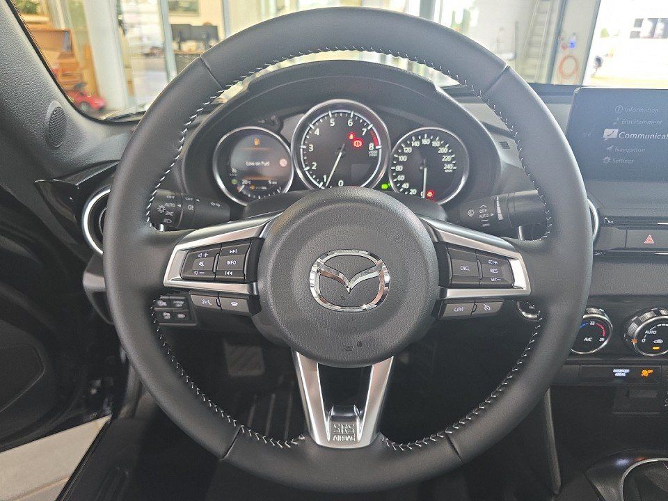 Mazda MX-5 2025