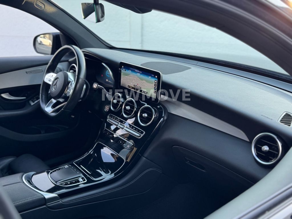 Mercedes-Benz GLC 300 2020