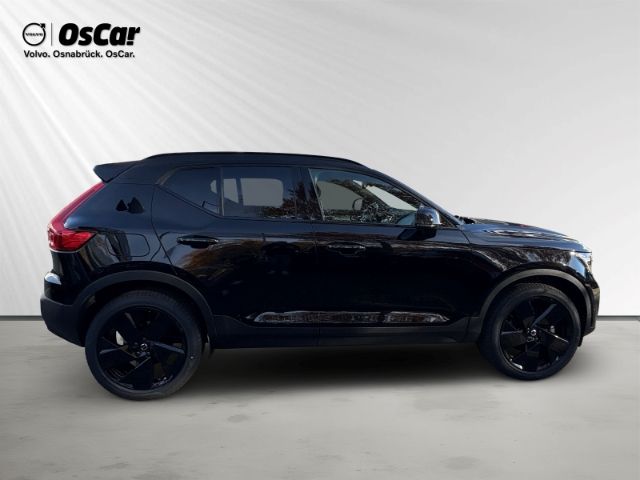 Volvo XC40 2025