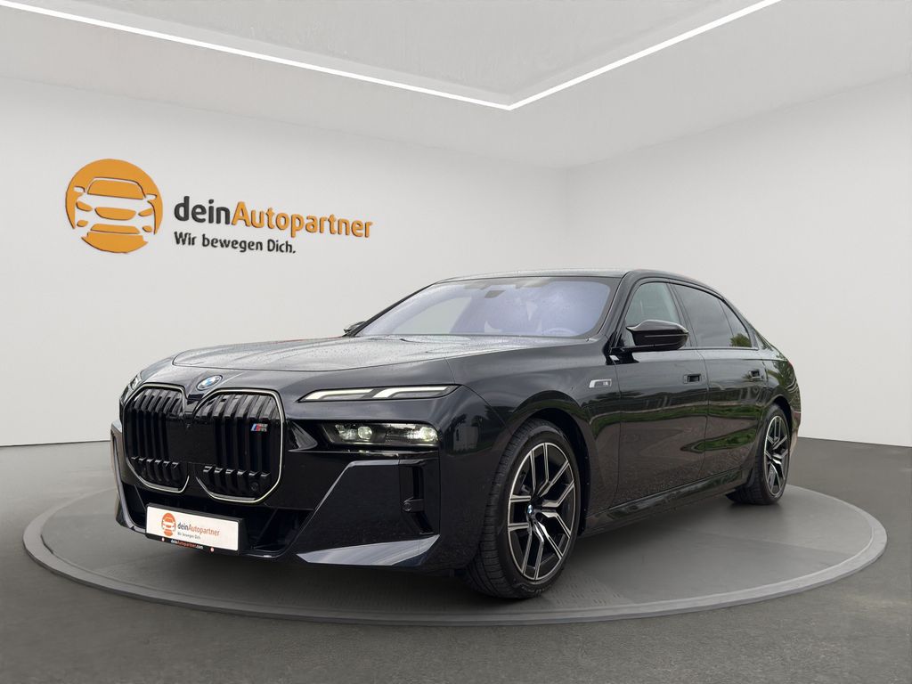 BMW i7 2023