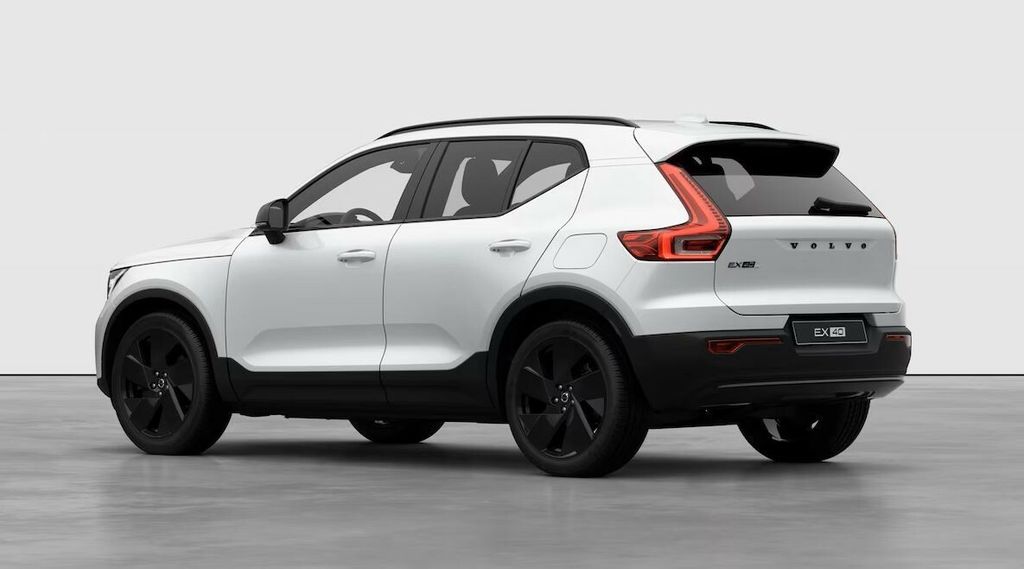 Volvo EX40