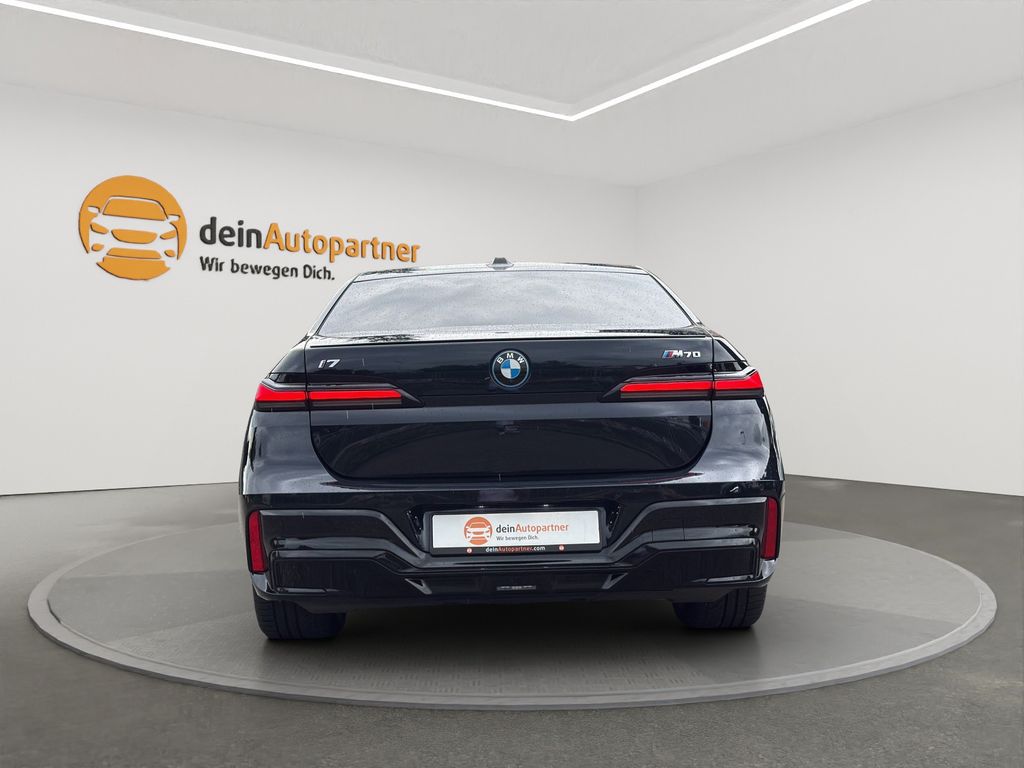 BMW i7 2023