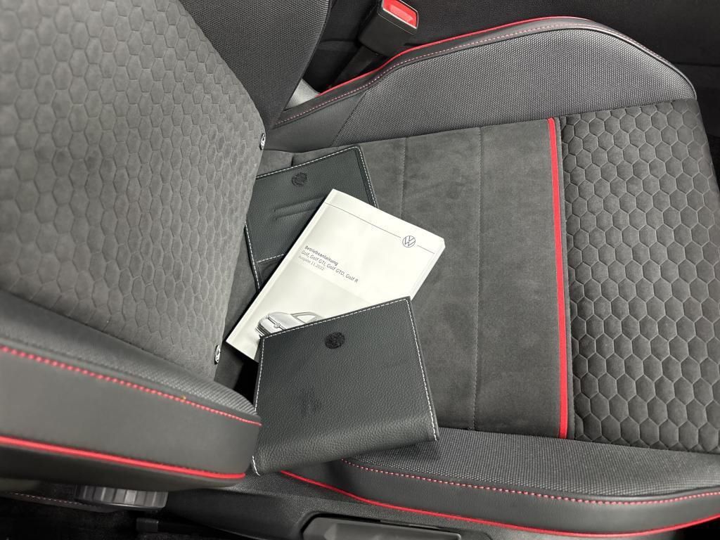 Volkswagen Golf 2023
