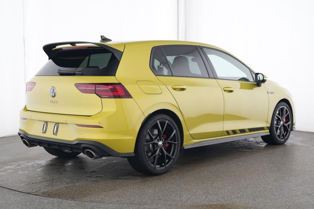 Volkswagen Golf 2023