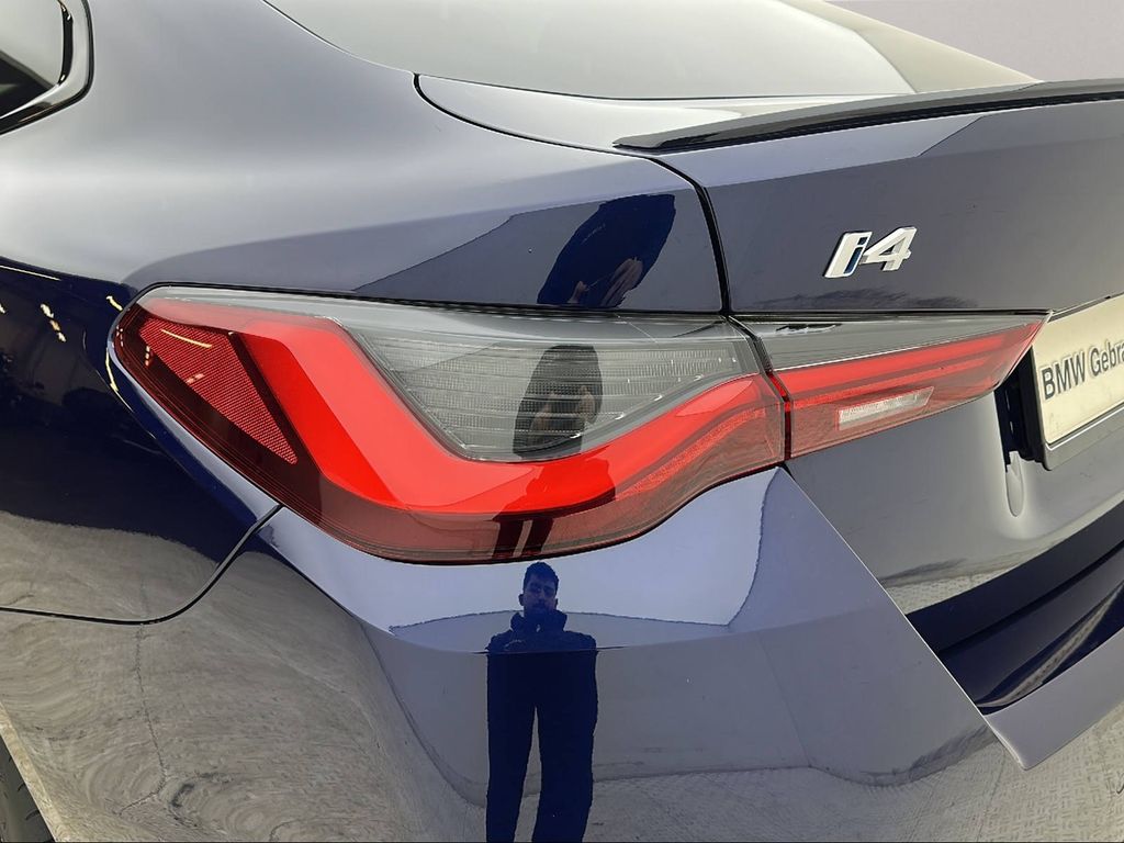 BMW i4 2023