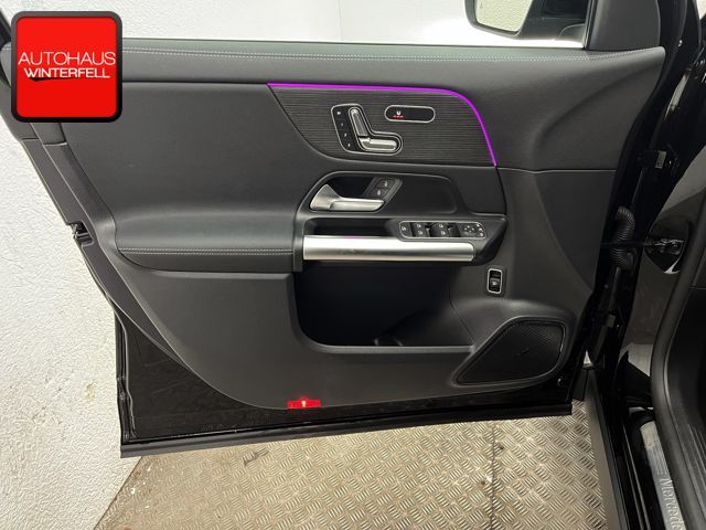 Mercedes-Benz GLA 250 2023