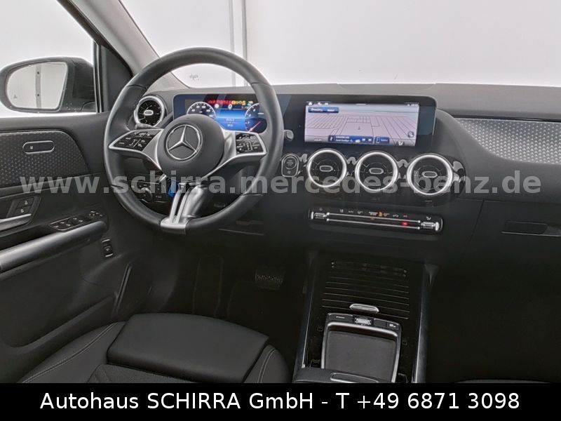 Mercedes-Benz B 250 2024