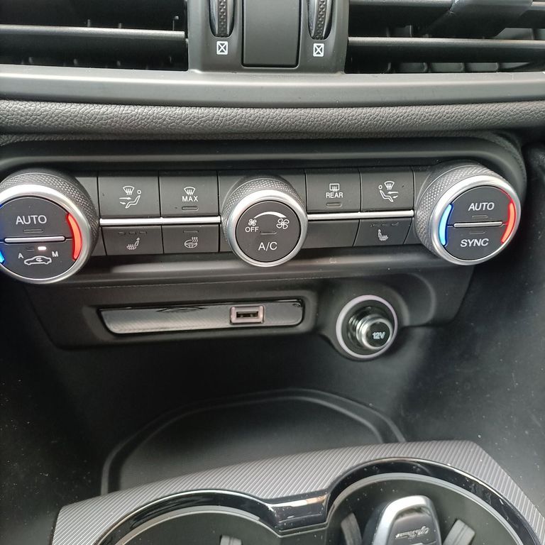 Alfa Romeo Giulia 2022