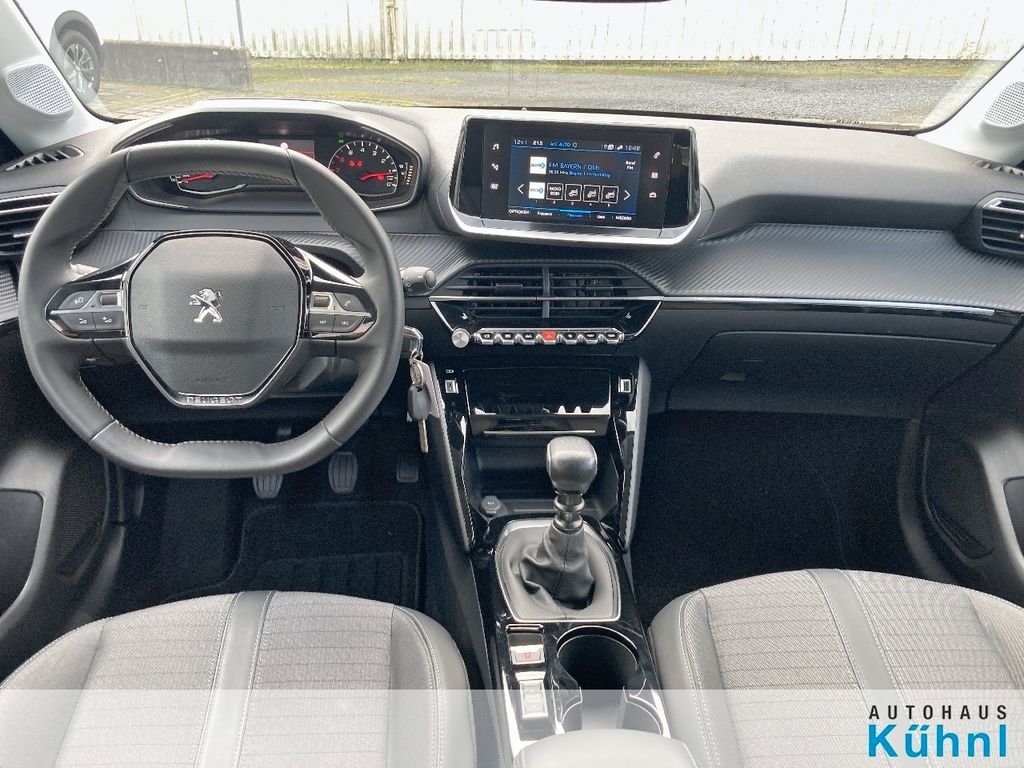 Peugeot 208 2023