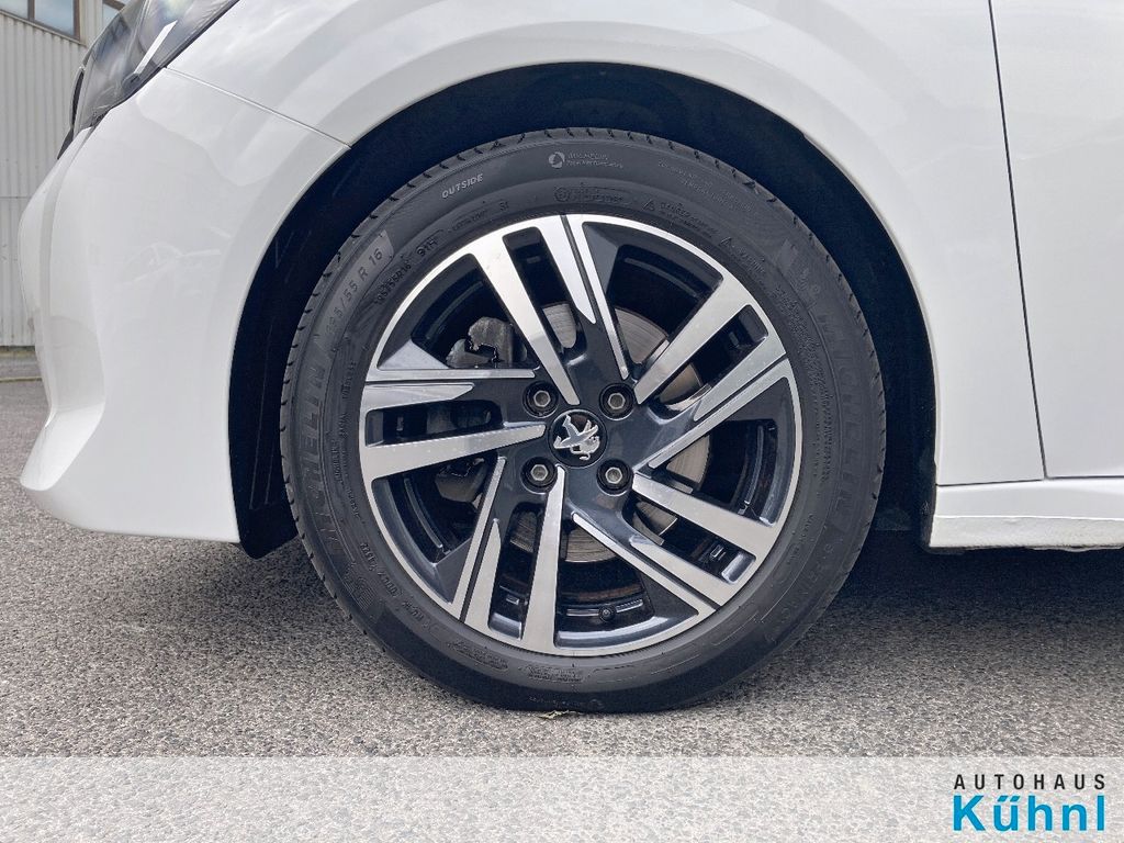 Peugeot 208 2023