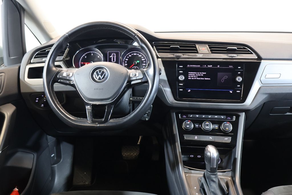 Volkswagen Touran 2021