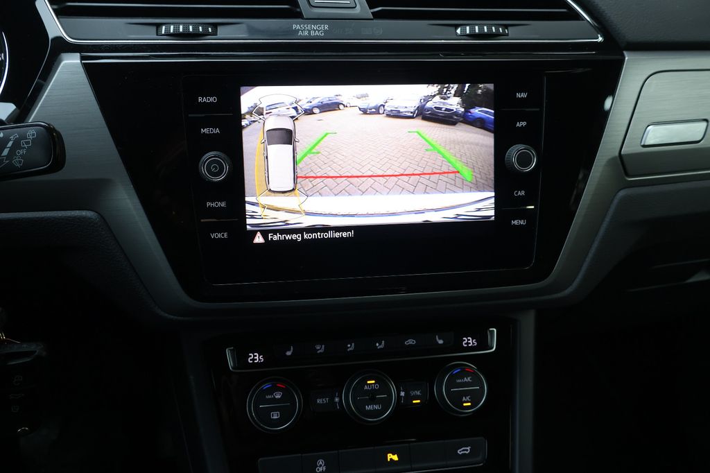 Volkswagen Touran 2021