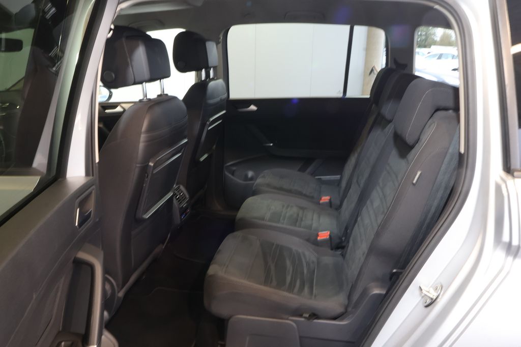 Volkswagen Touran 2021