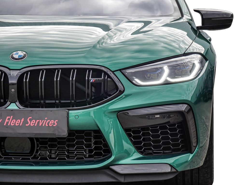BMW M8 2025