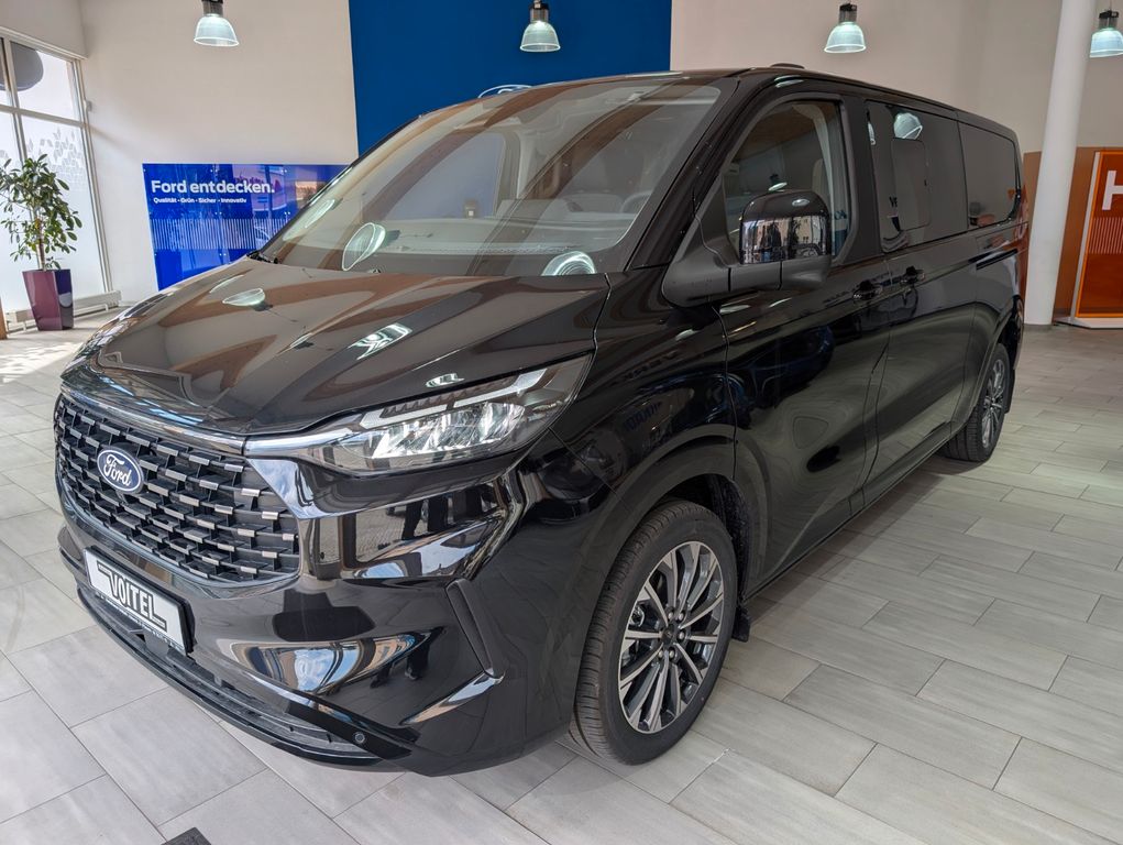 Ford Tourneo Custom 2025