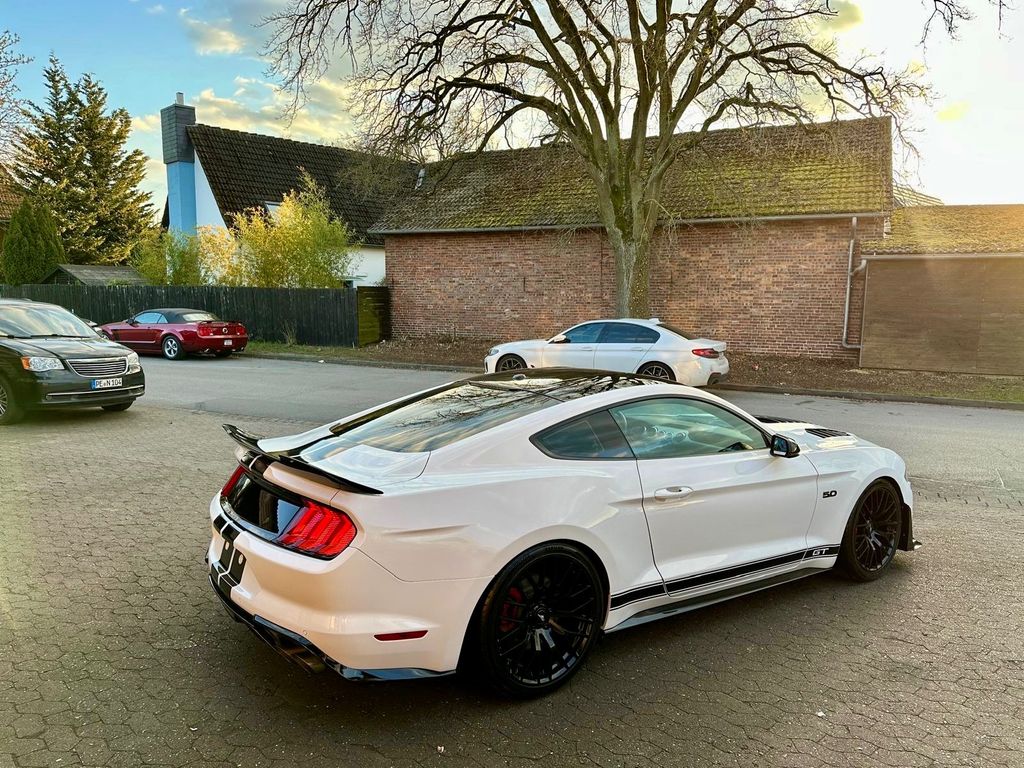 Ford Mustang 2019