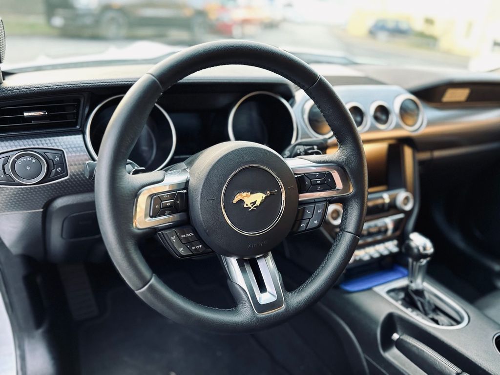 Ford Mustang 2019