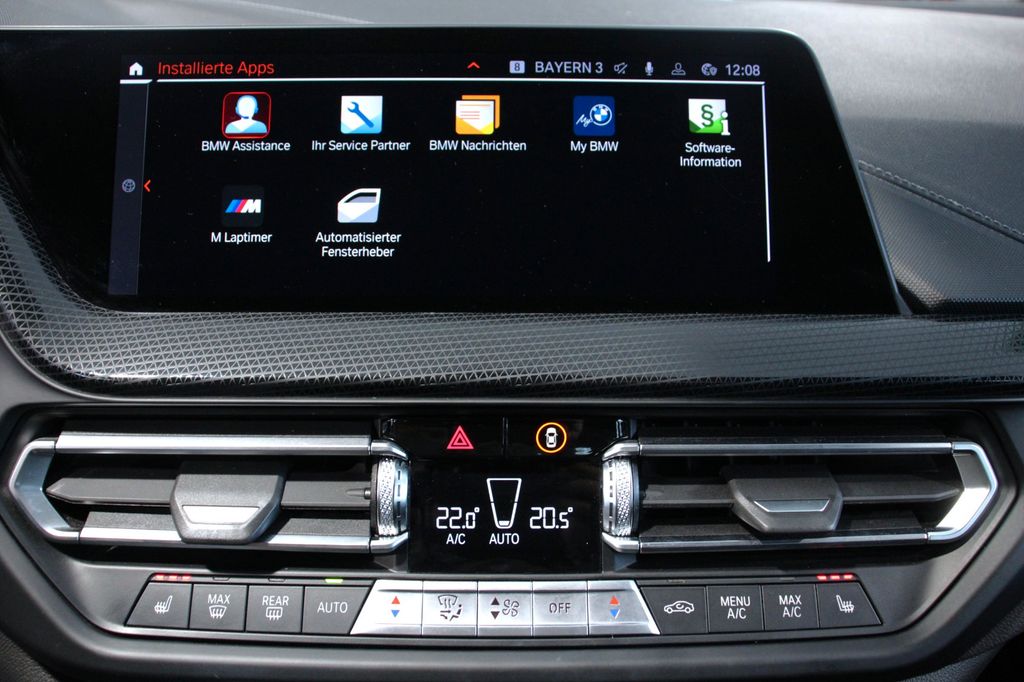 BMW 118 2021
