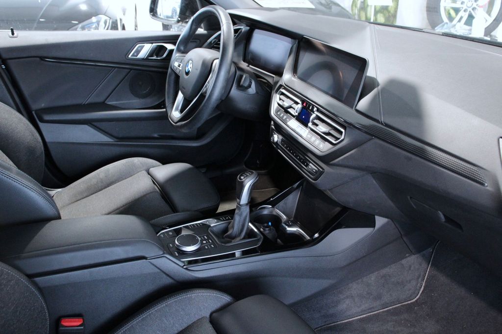 BMW 118 2021