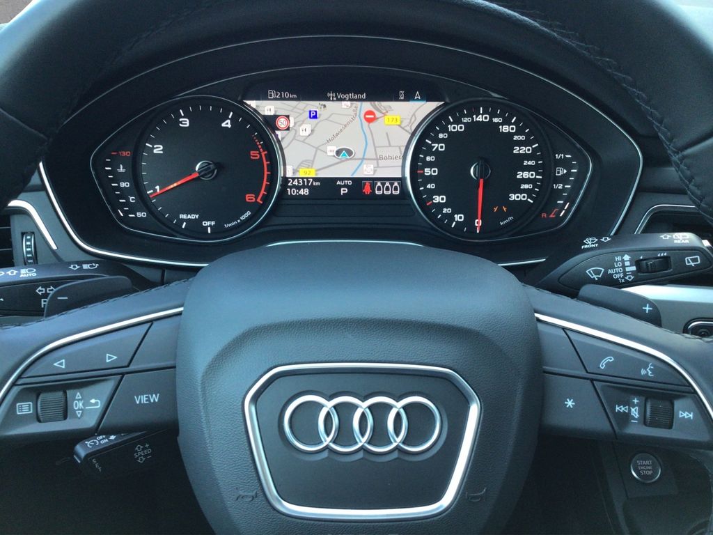 Audi A4 2024