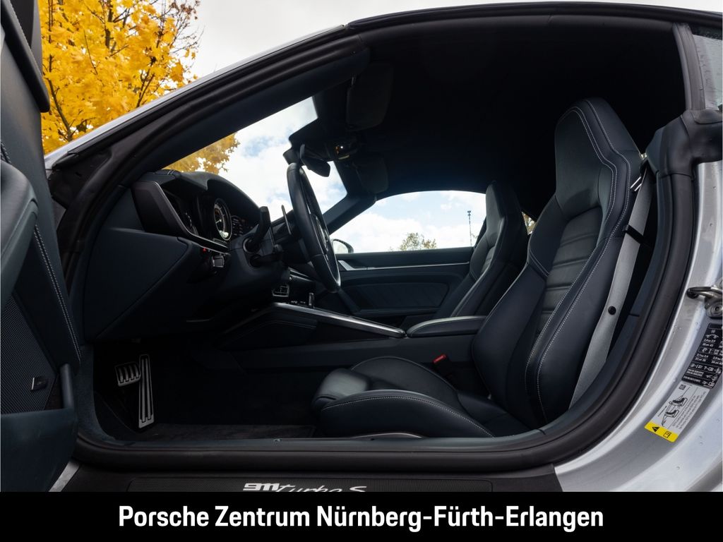 Porsche 992 2023